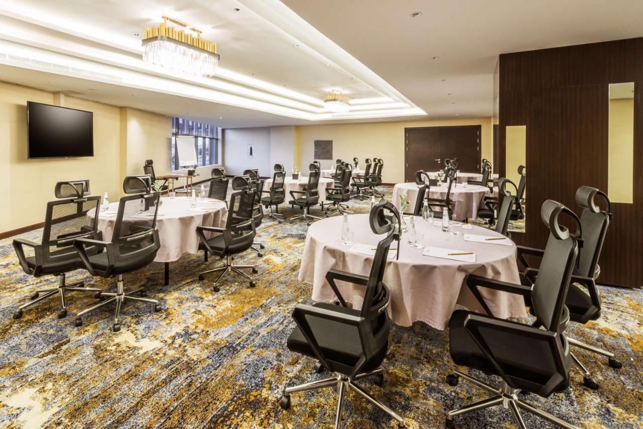 Best Western Plus Al Qurayyat City Center Ngoại thất bức ảnh