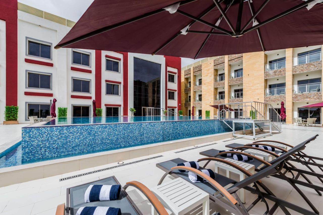 Best Western Plus Al Qurayyat City Center Ngoại thất bức ảnh