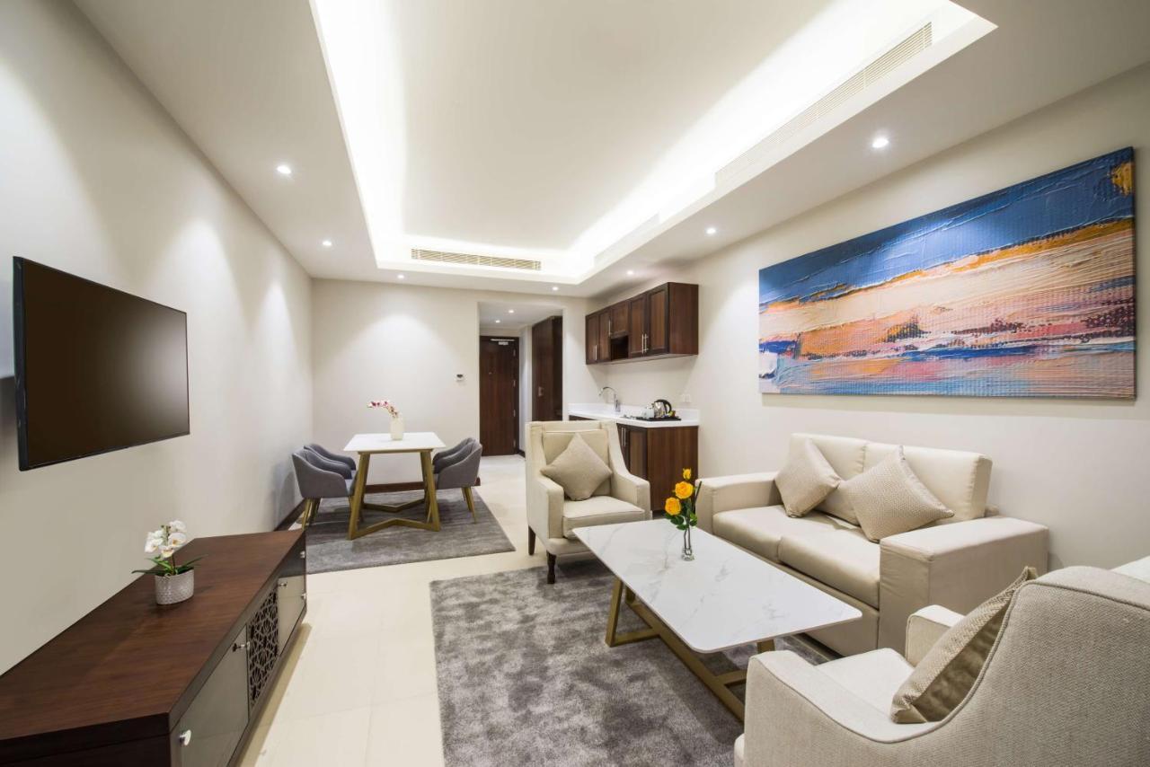 Best Western Plus Al Qurayyat City Center Ngoại thất bức ảnh