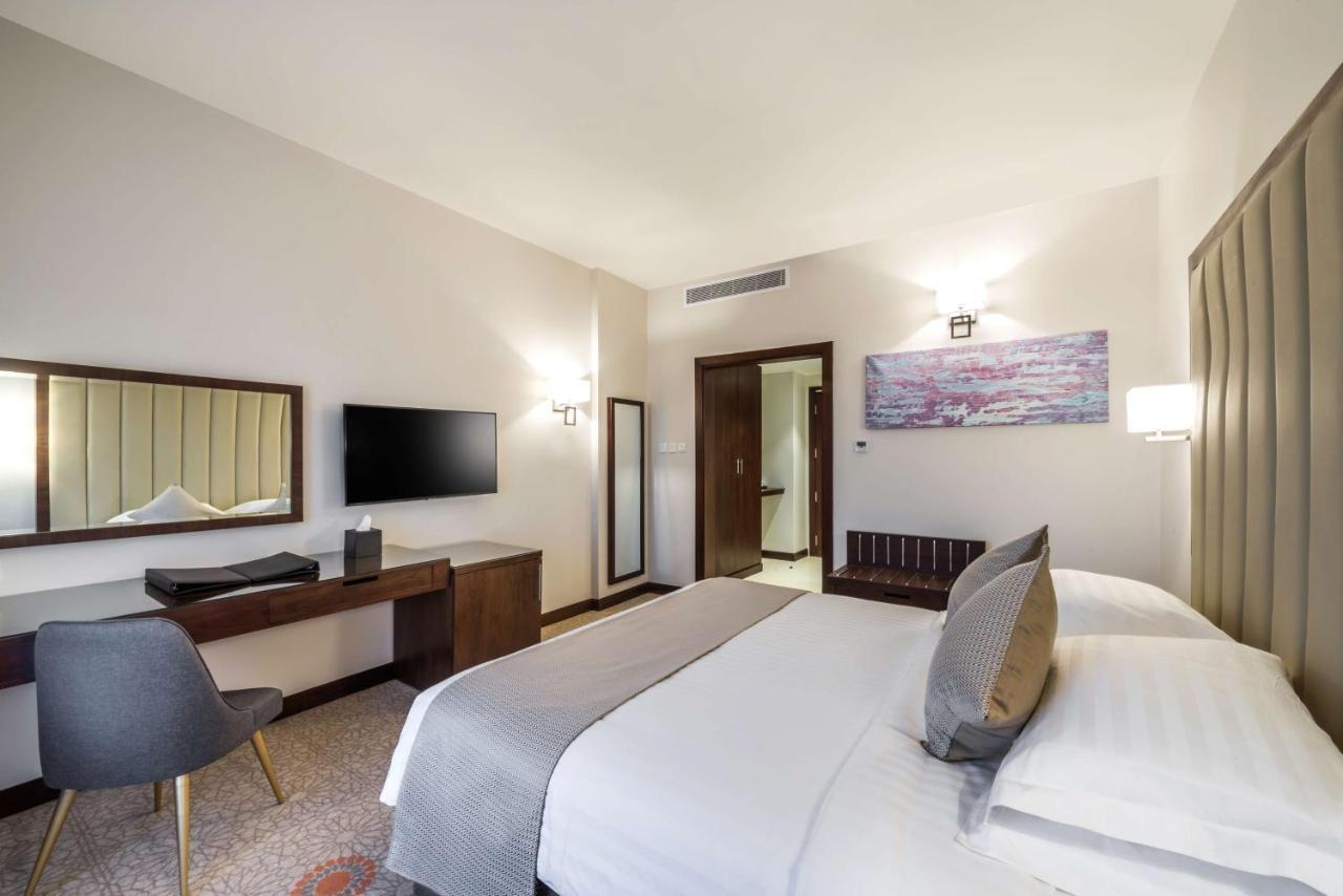 Best Western Plus Al Qurayyat City Center Ngoại thất bức ảnh